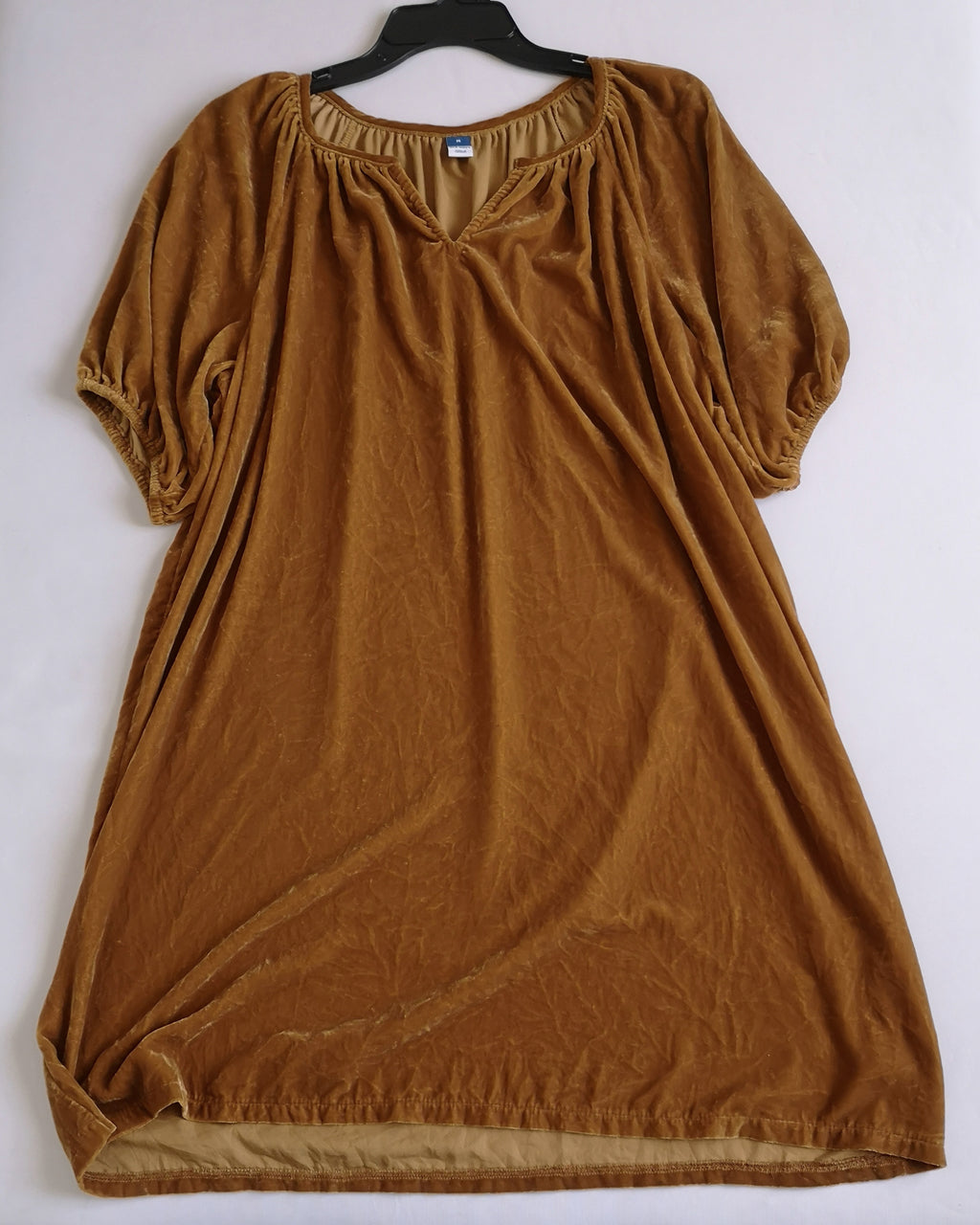 Vestido de terciopelo incluye cincho