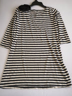 Vestido con moña en el hombro incluye cartera 💙