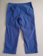 Pantalón corto stresh con suéter cuello alto