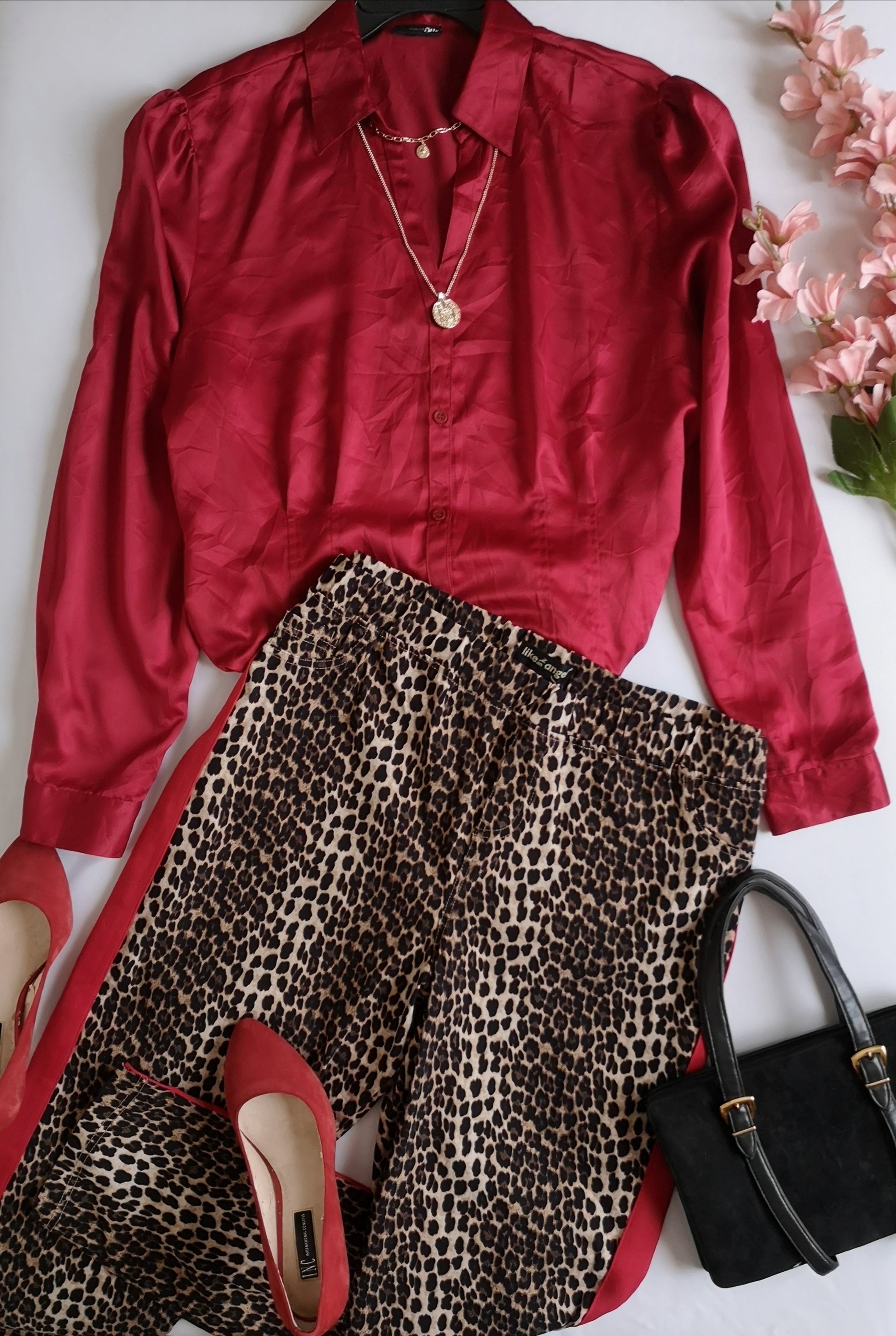 Blusa mangas princesa con pantalón stresh