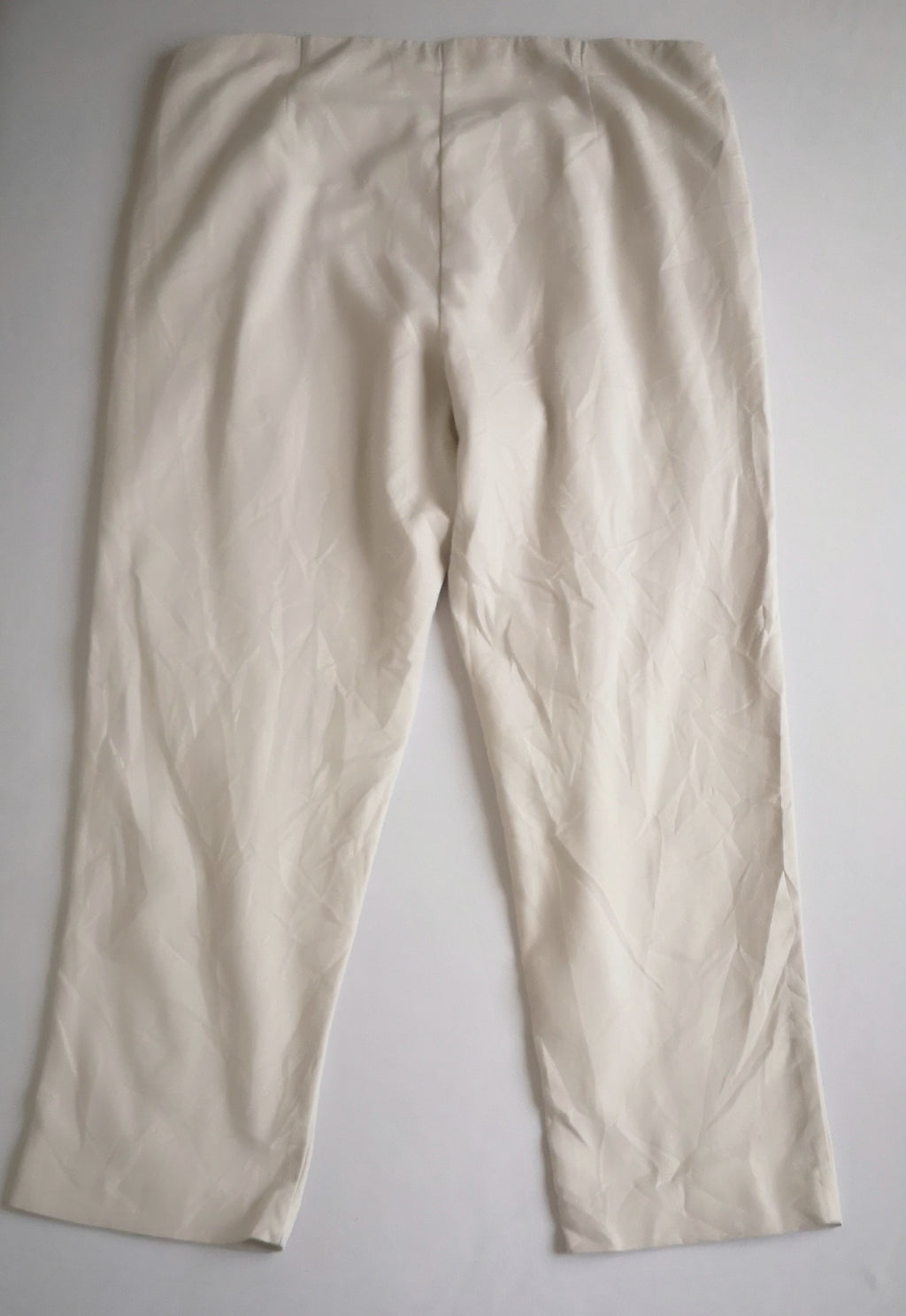 Pantalón con bolsas secretas y blusa manga larga