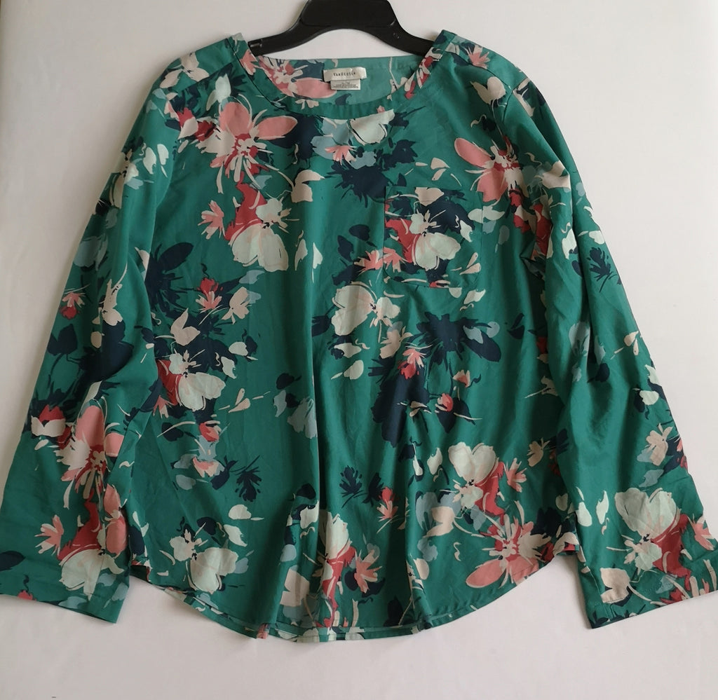 Pantalón con bolsas secretas y blusa manga larga