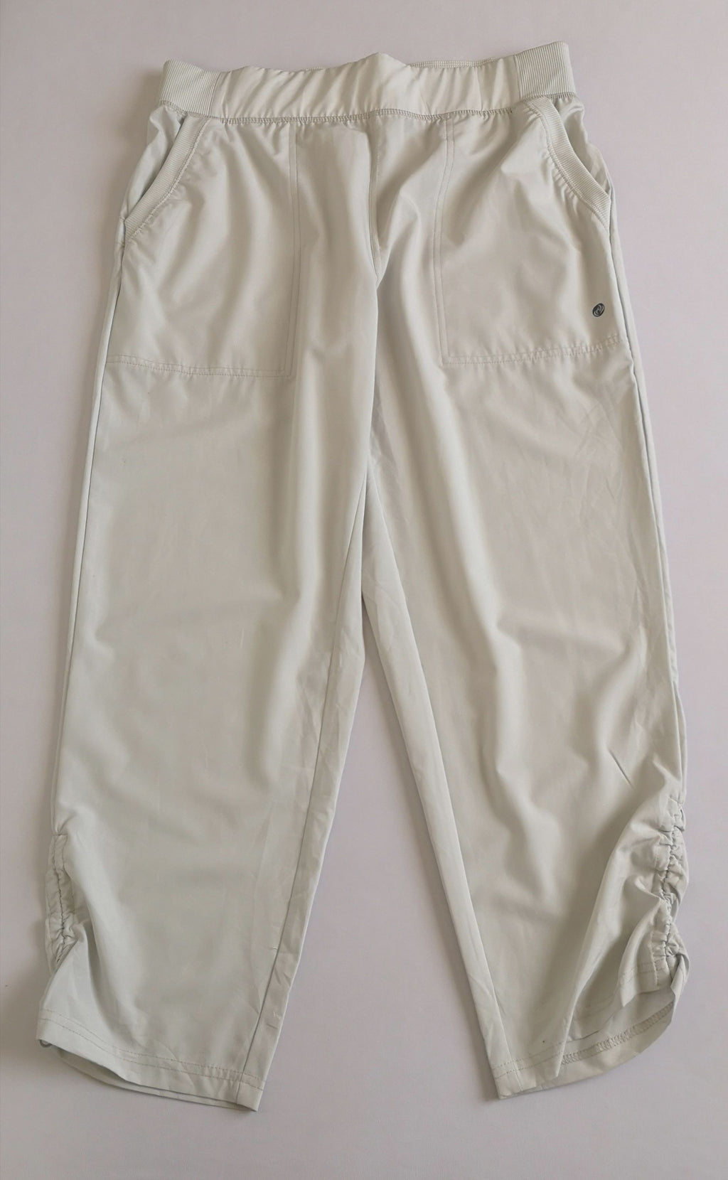 Sueter estilo ancho con panst tipo impermeable