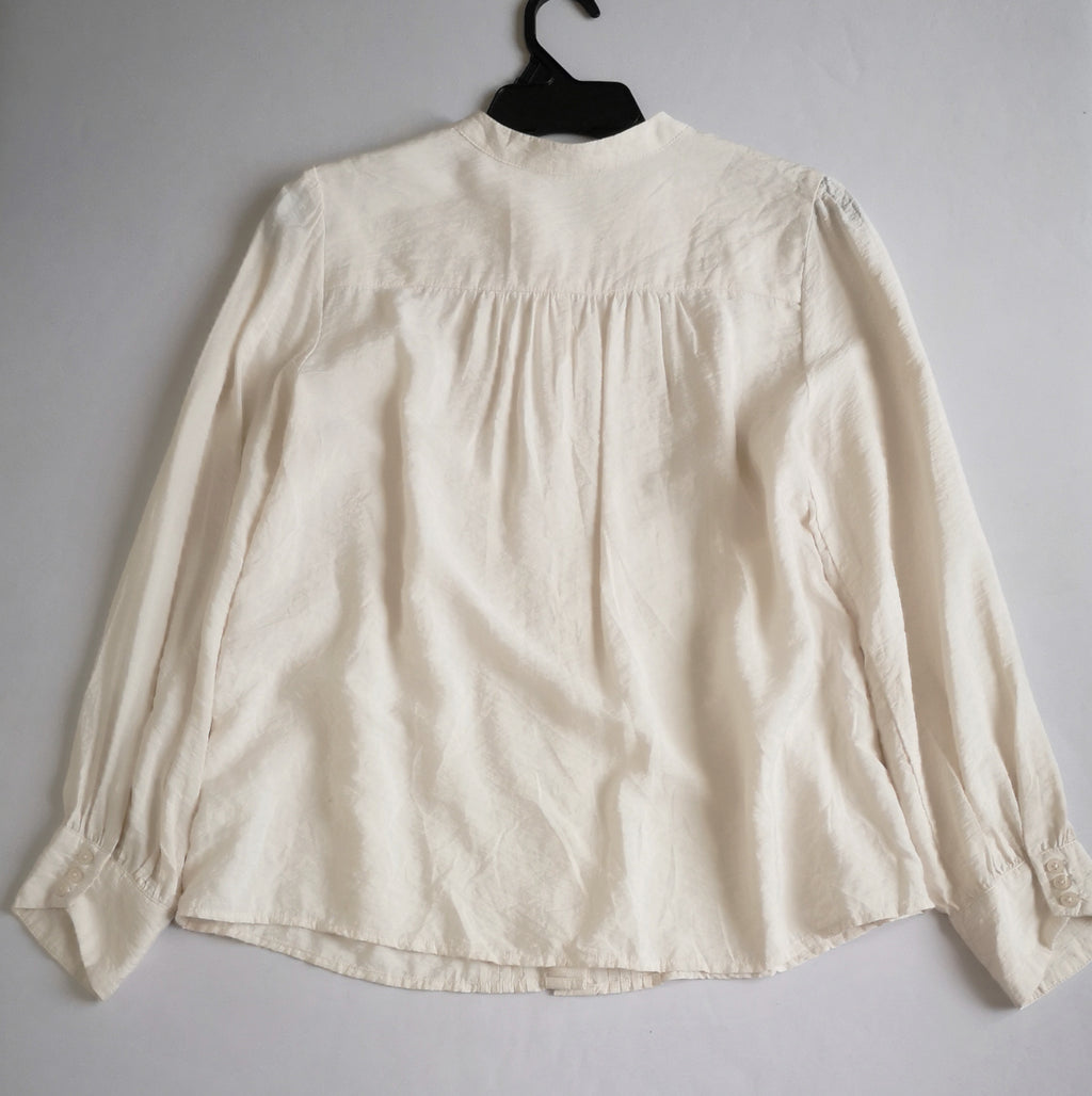 Blusa mangas princesa incluye collar
