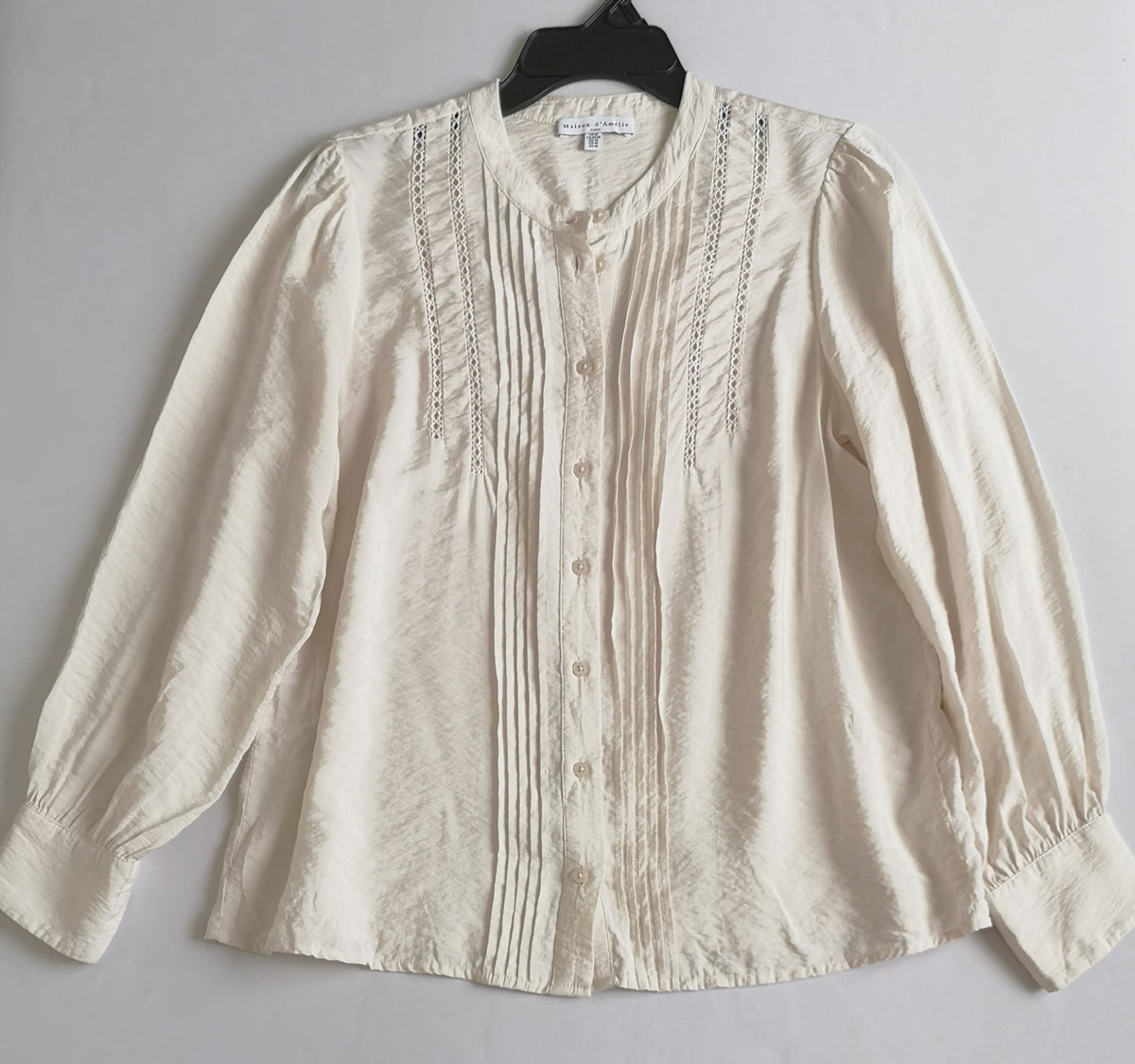 Blusa mangas princesa incluye collar