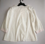 Blusa bordada incluye collar