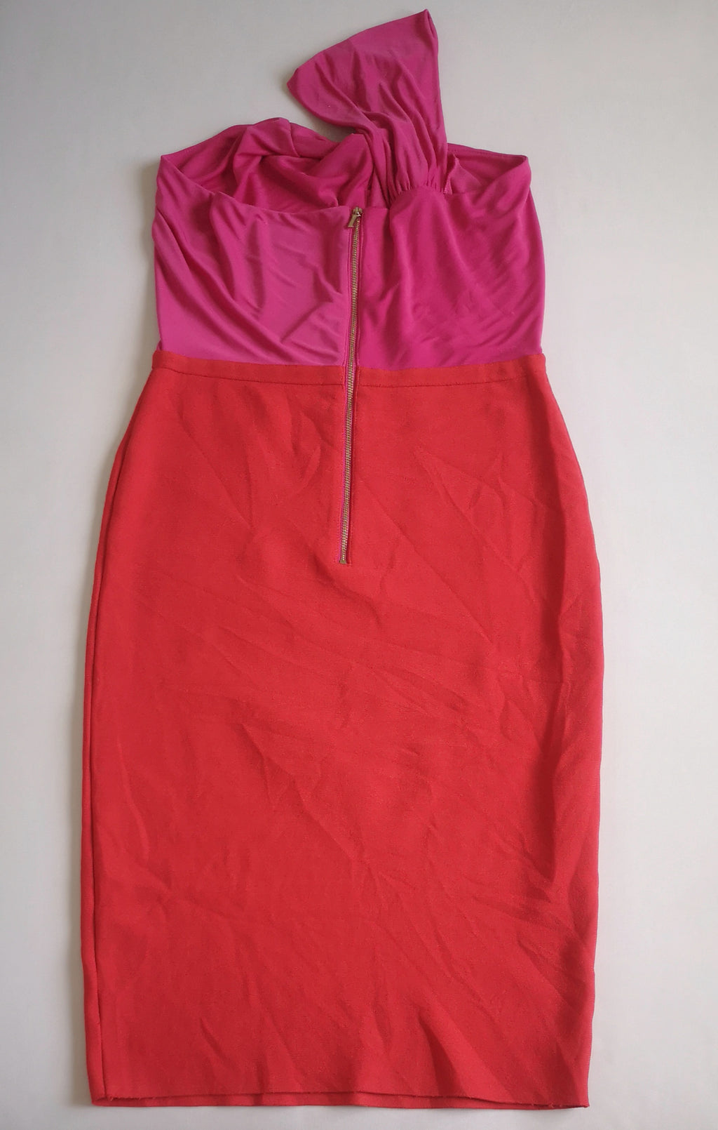 Vestido tallado