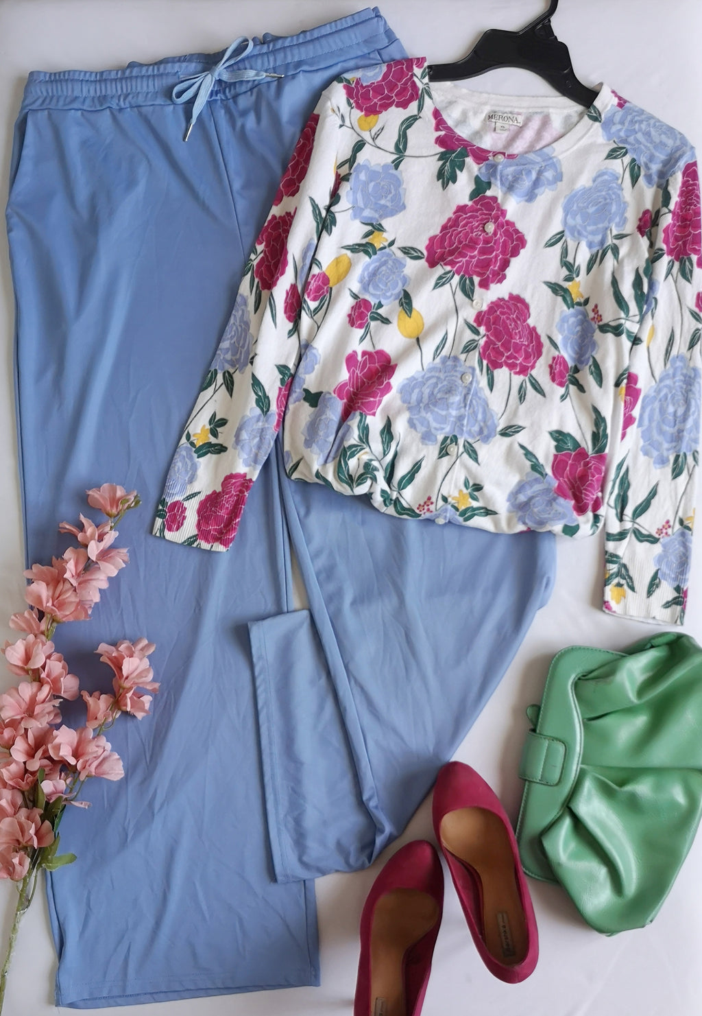 Palazzo tela suave y cardigan con botones 💙