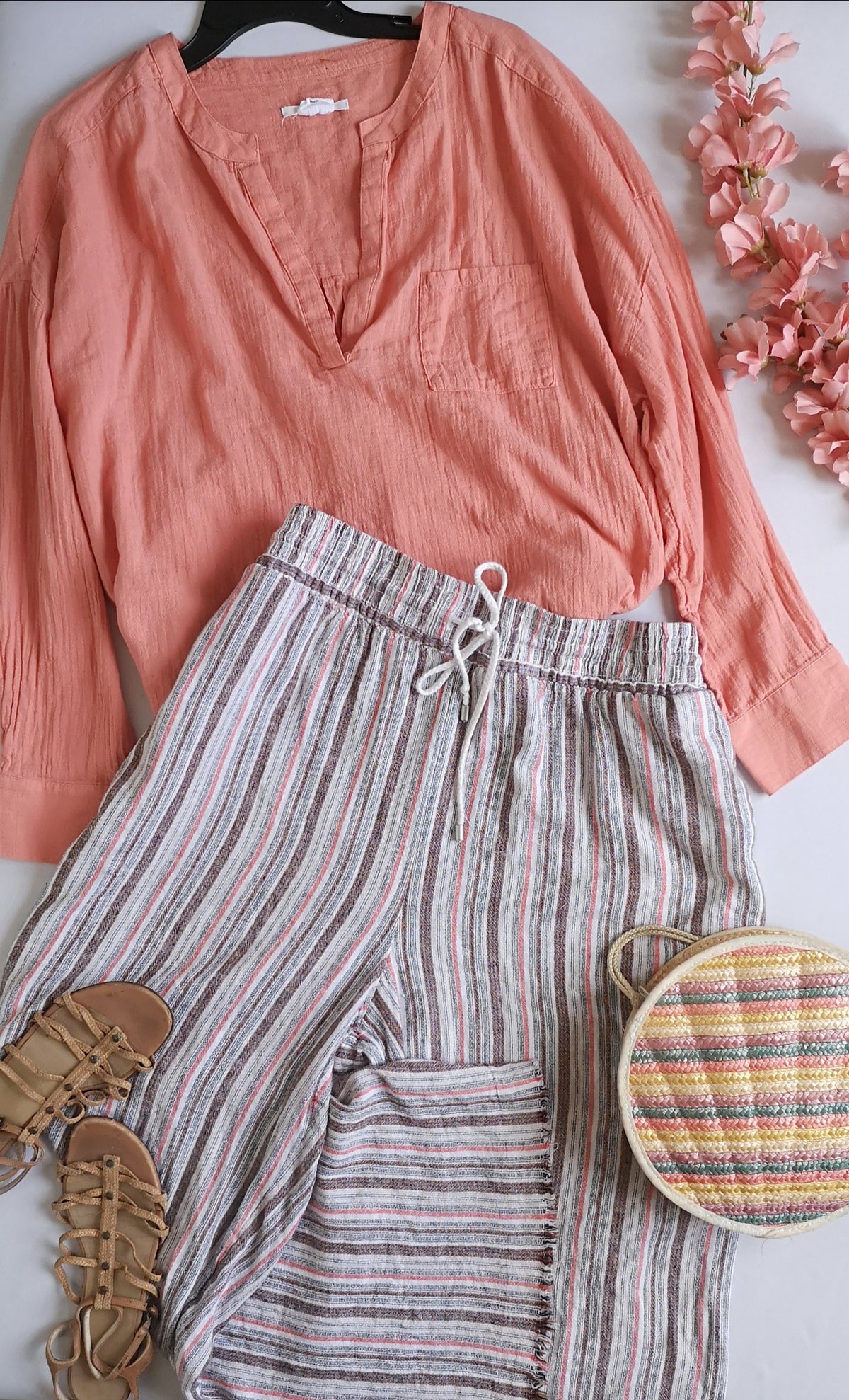 Palazzo con blusa tipo túnica ⚓