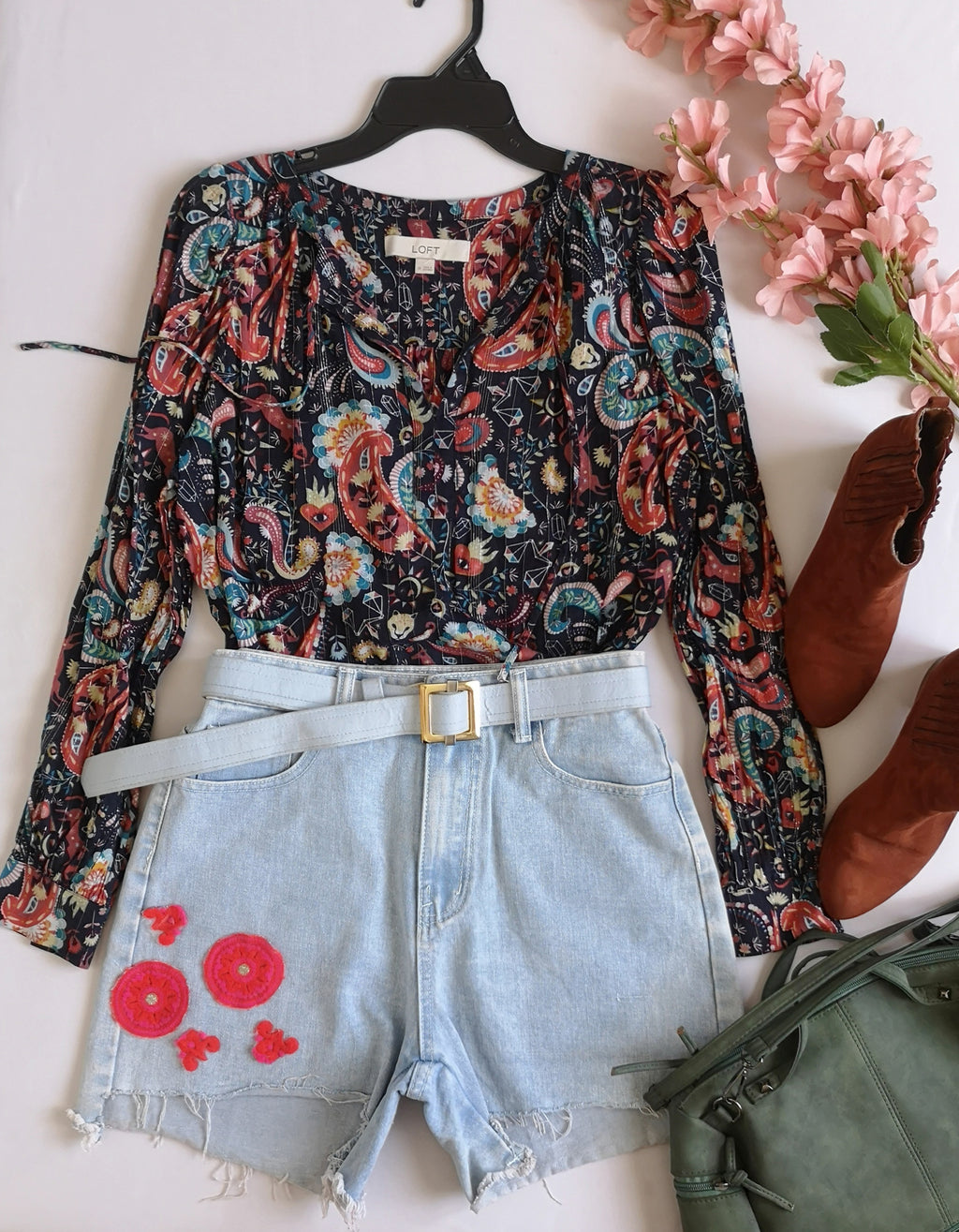 Short cintura alta con blusa manga larga ⚓