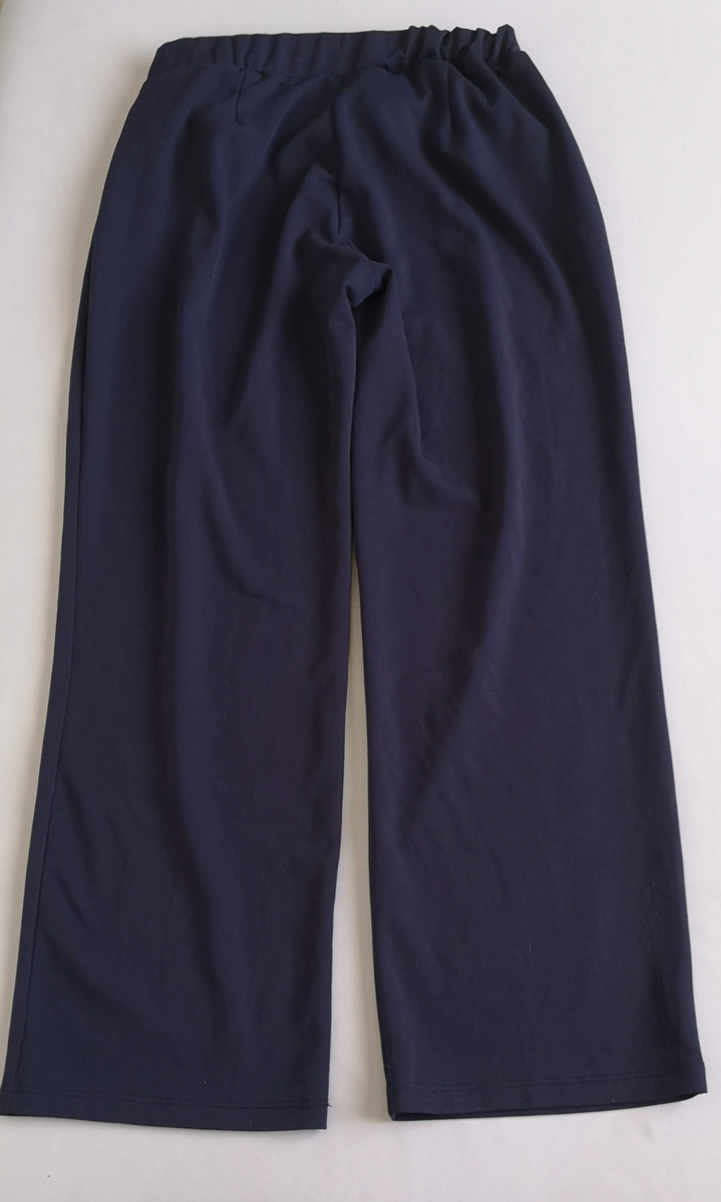 Pantalón ancho de abajo con chaleco tipo crochet ⚓