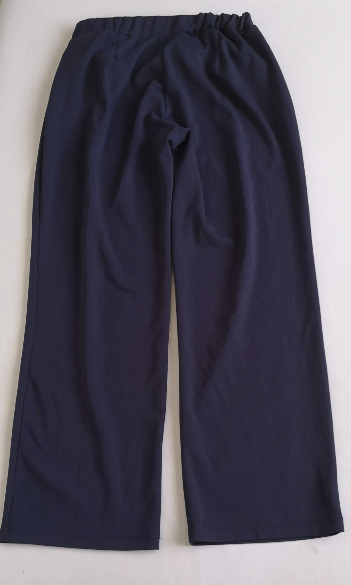 Pantalón ancho de abajo con chaleco tipo crochet ⚓