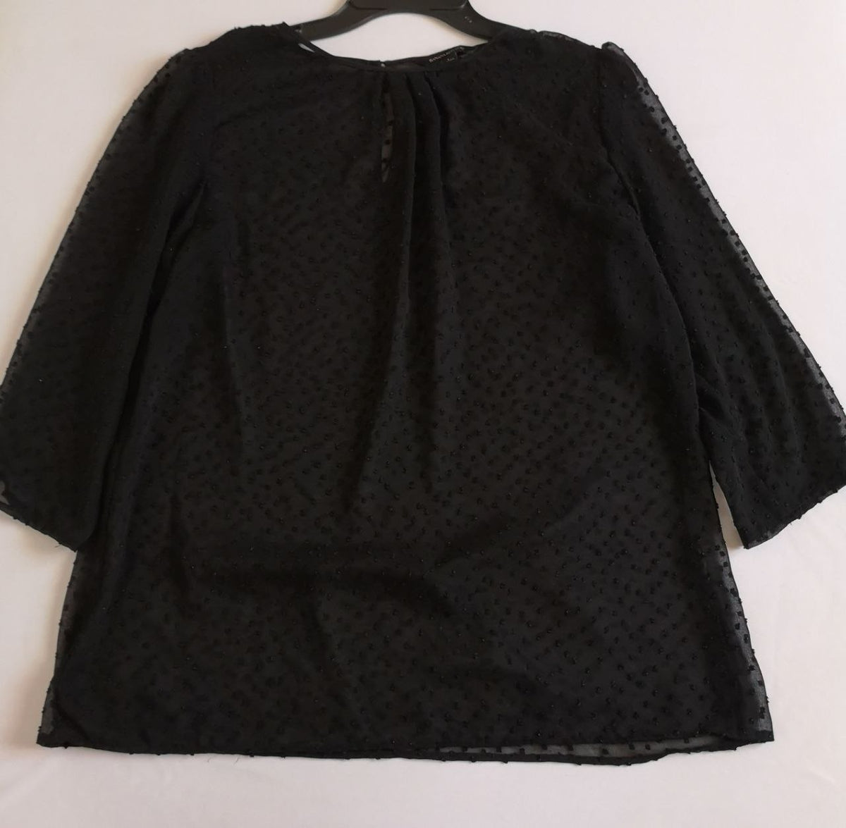 Pantalón de vestir con blusa de chifon