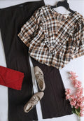 Blusa con olanes y pantalón Campana