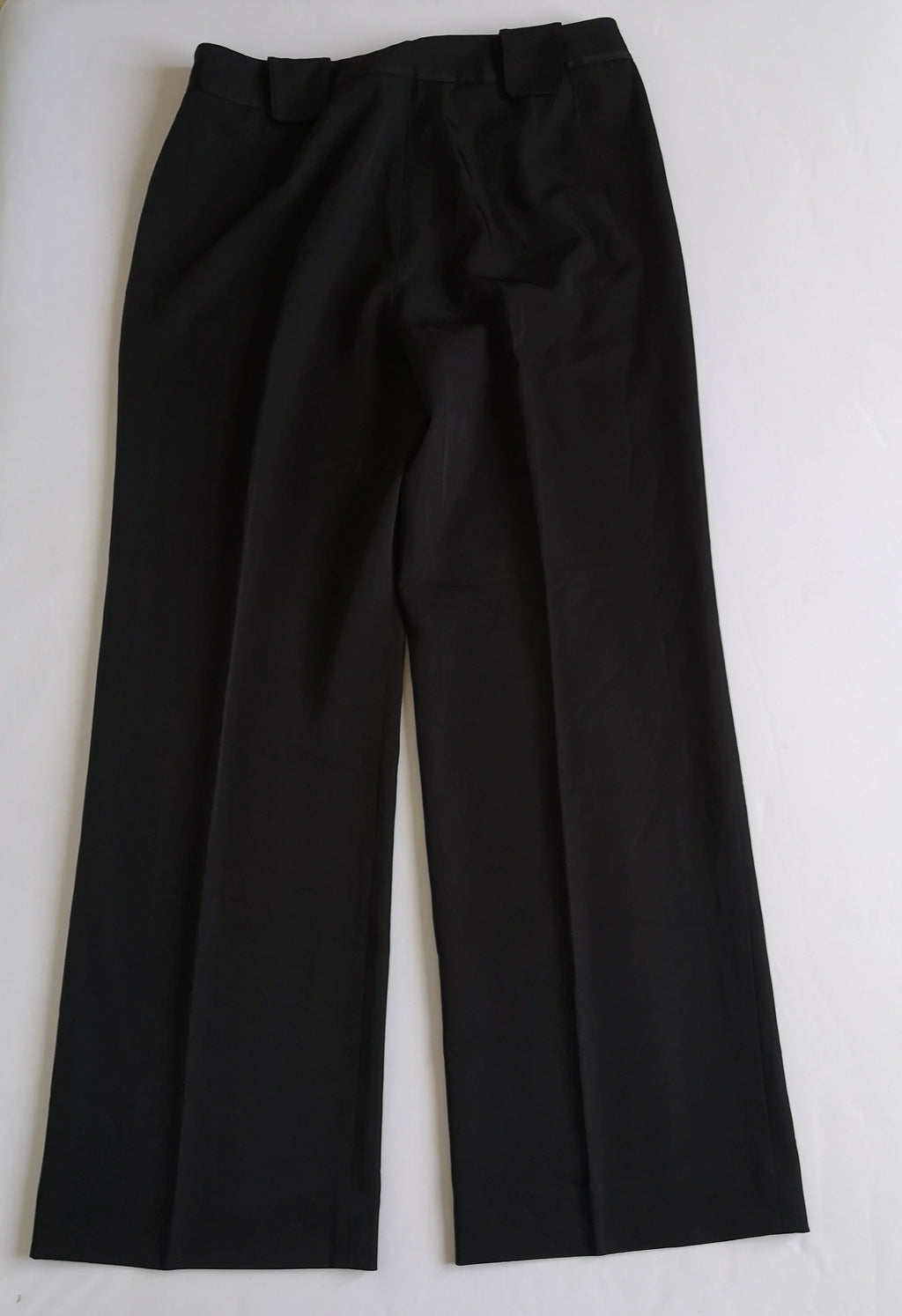 Pantalón de vestir con blusa de chifon