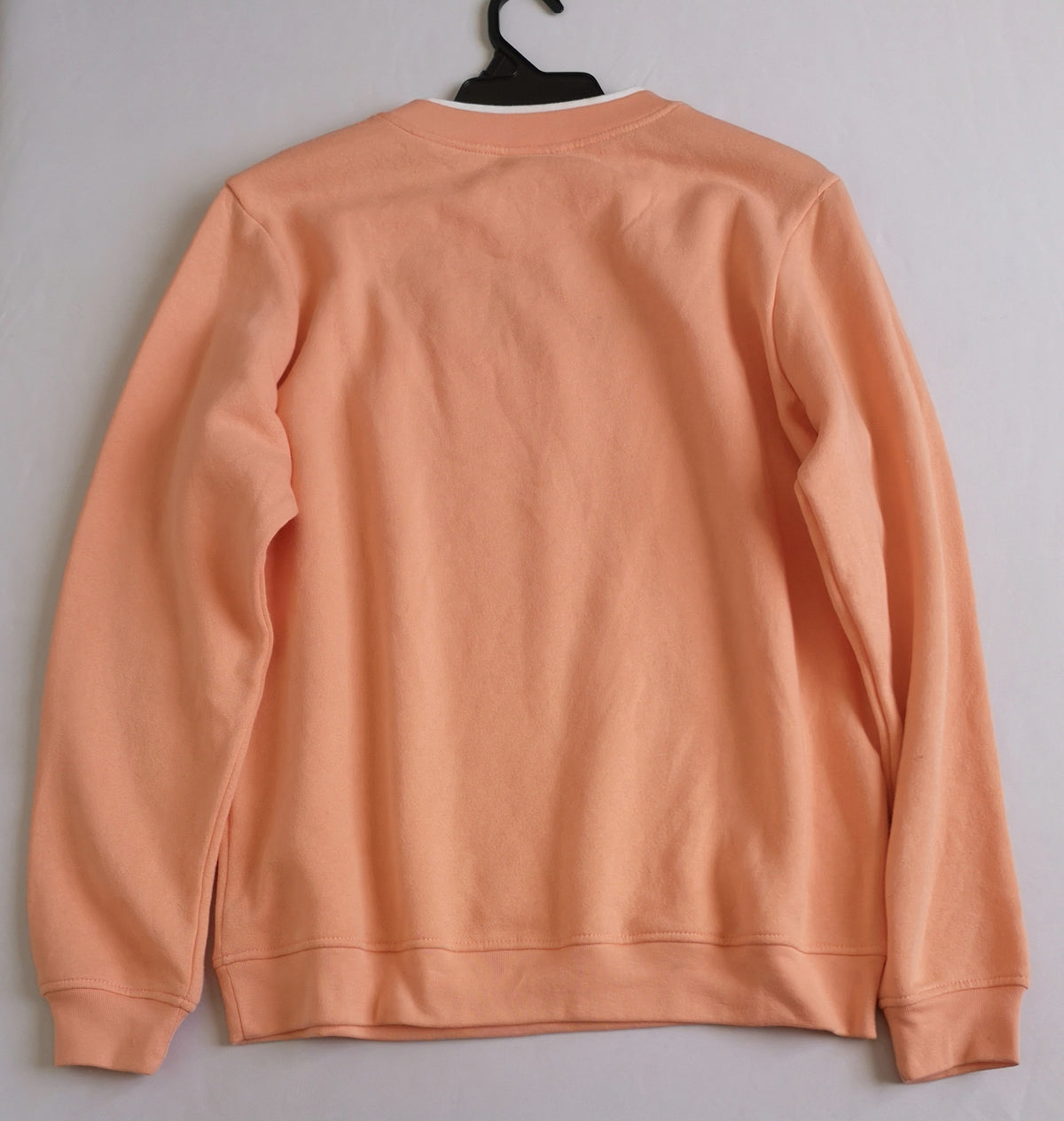 Sueter bordado incluye collar ❤️