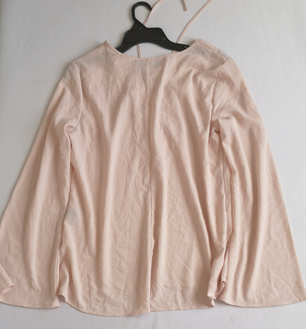 Blusa mangas Campana incluye cartera