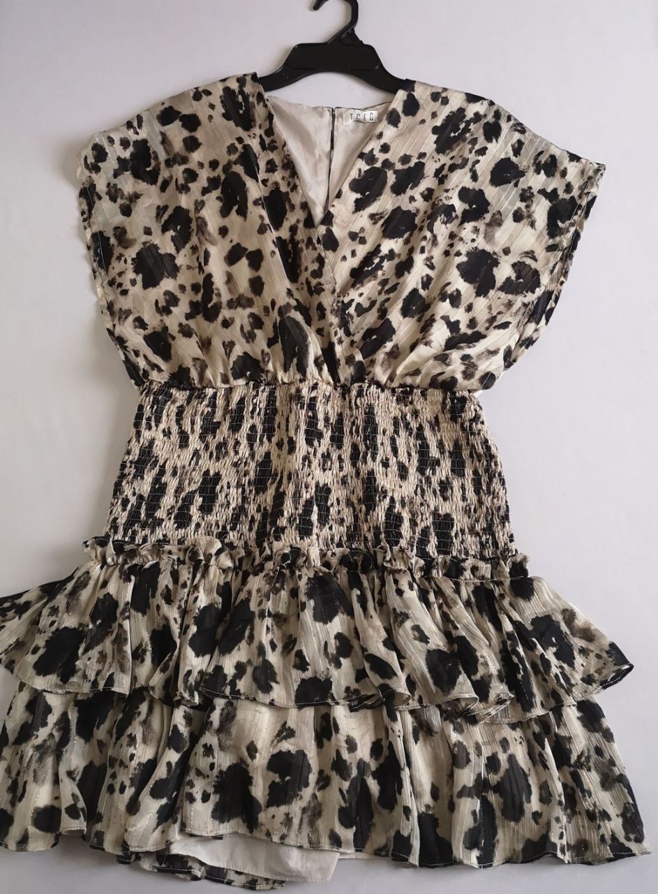 Blazer y vestido con olanes ❤️
