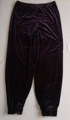 Pantalón bombacho de terciopelo con blusa