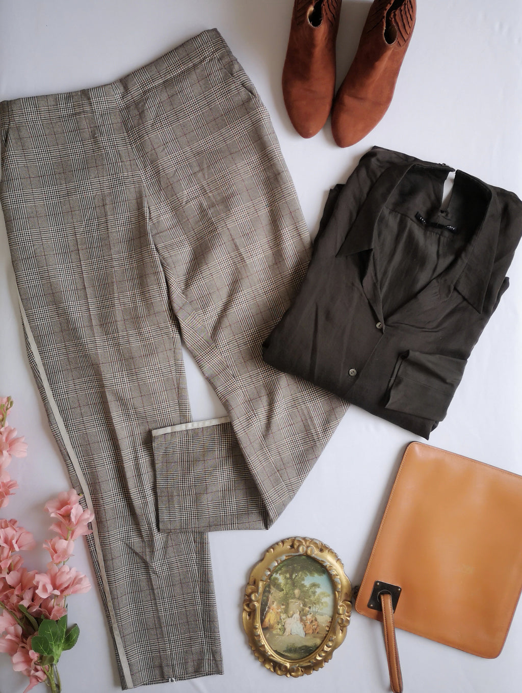 Pantalón corte recto y blusa estilo ancho 💙