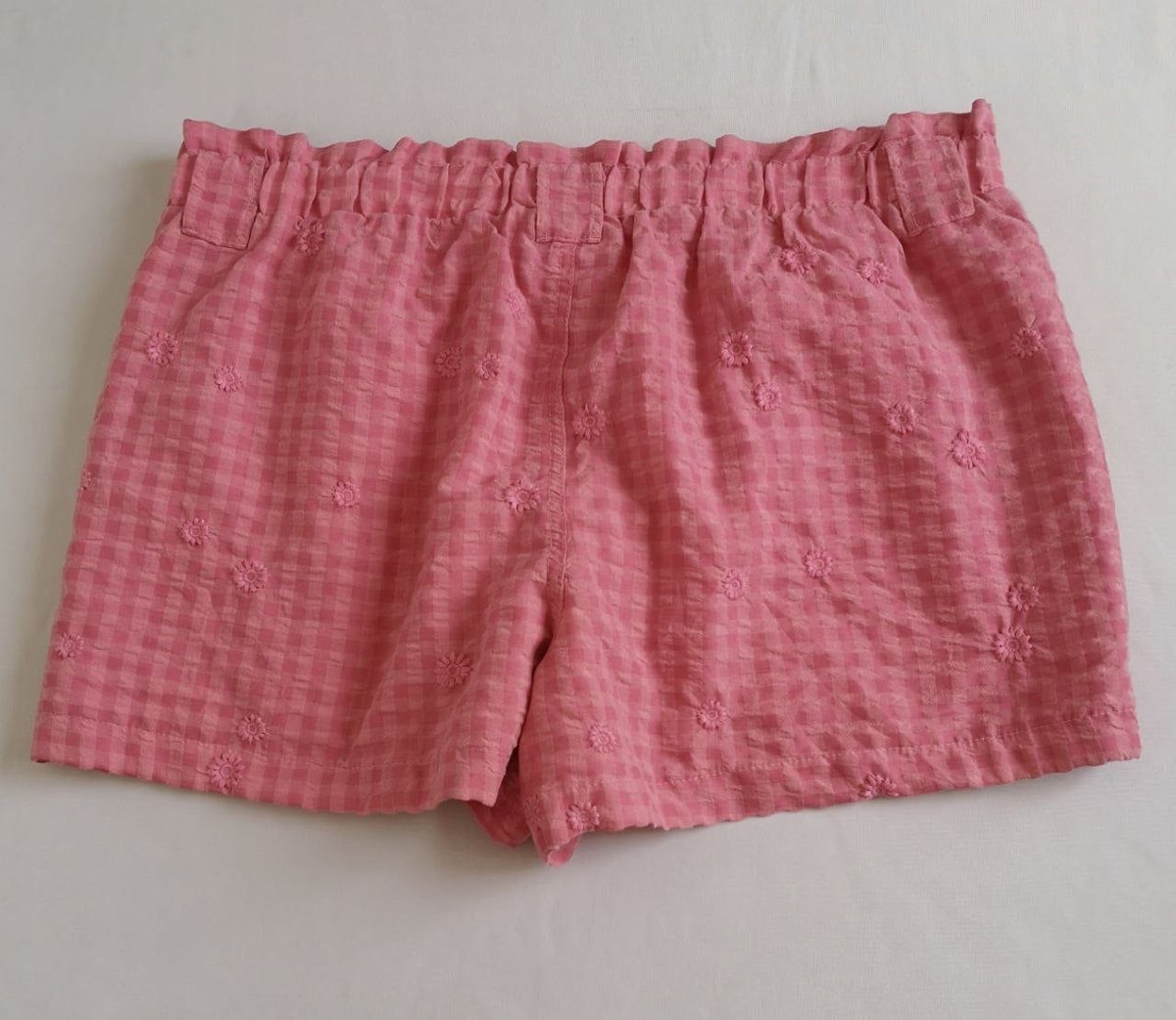 Short con bolsas a los lados y blusa corta ⚓
