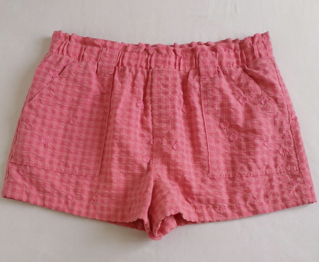 Short con bolsas a los lados y blusa corta ⚓