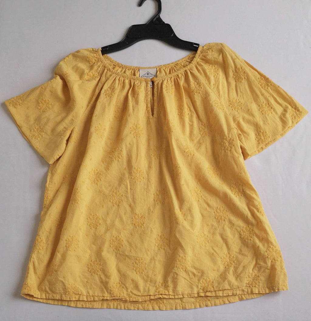 Blusa manga corta y jeans con encaje ⚓