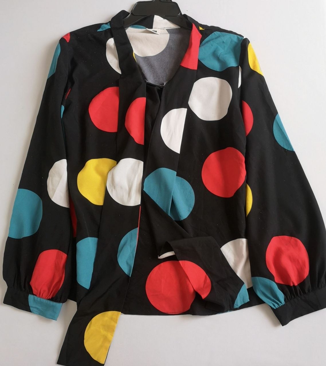 Blusa manga larga con falda tubo ⚓
