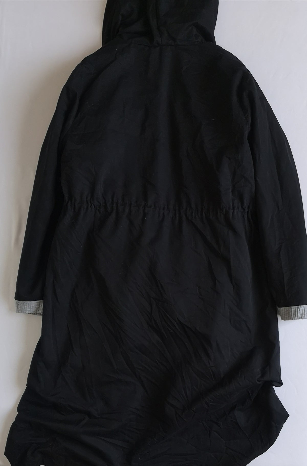 Chaqueta larga tipo impermeable ⚓
