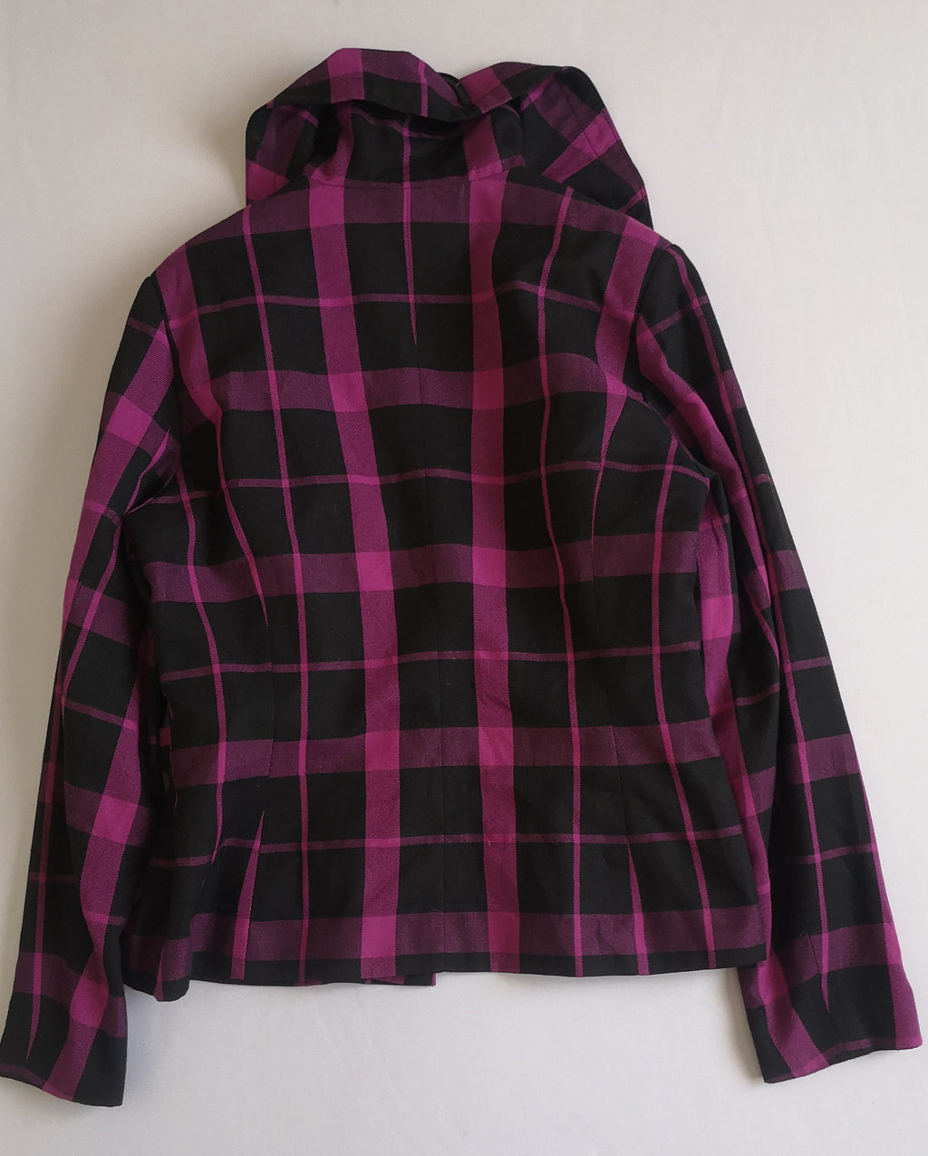 Chaqueta traslapada