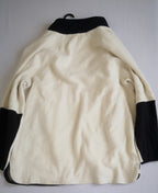 Jacket estilo teddy con bolsas