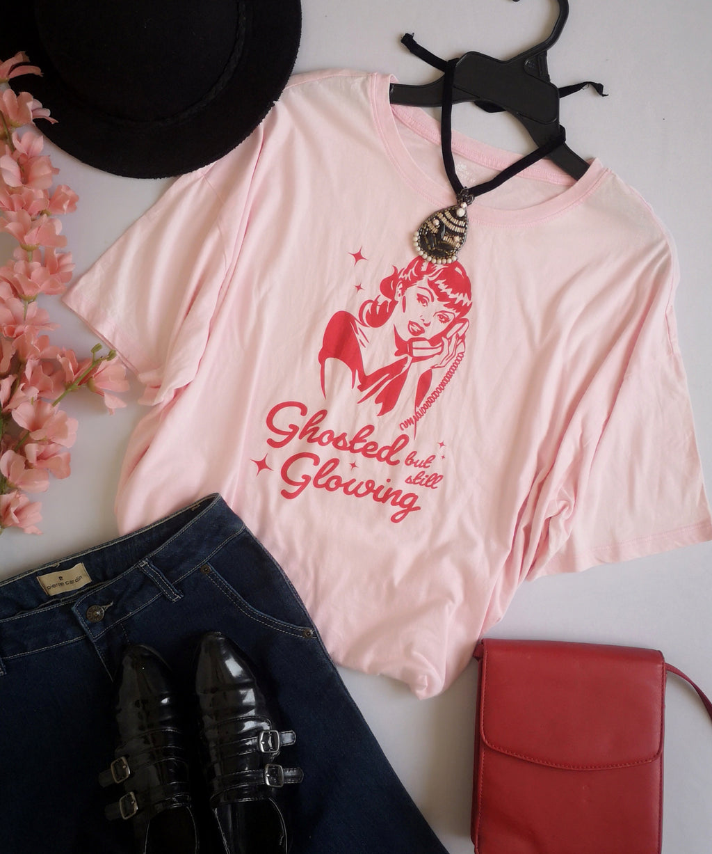 Blusa tela suave Incluye collar