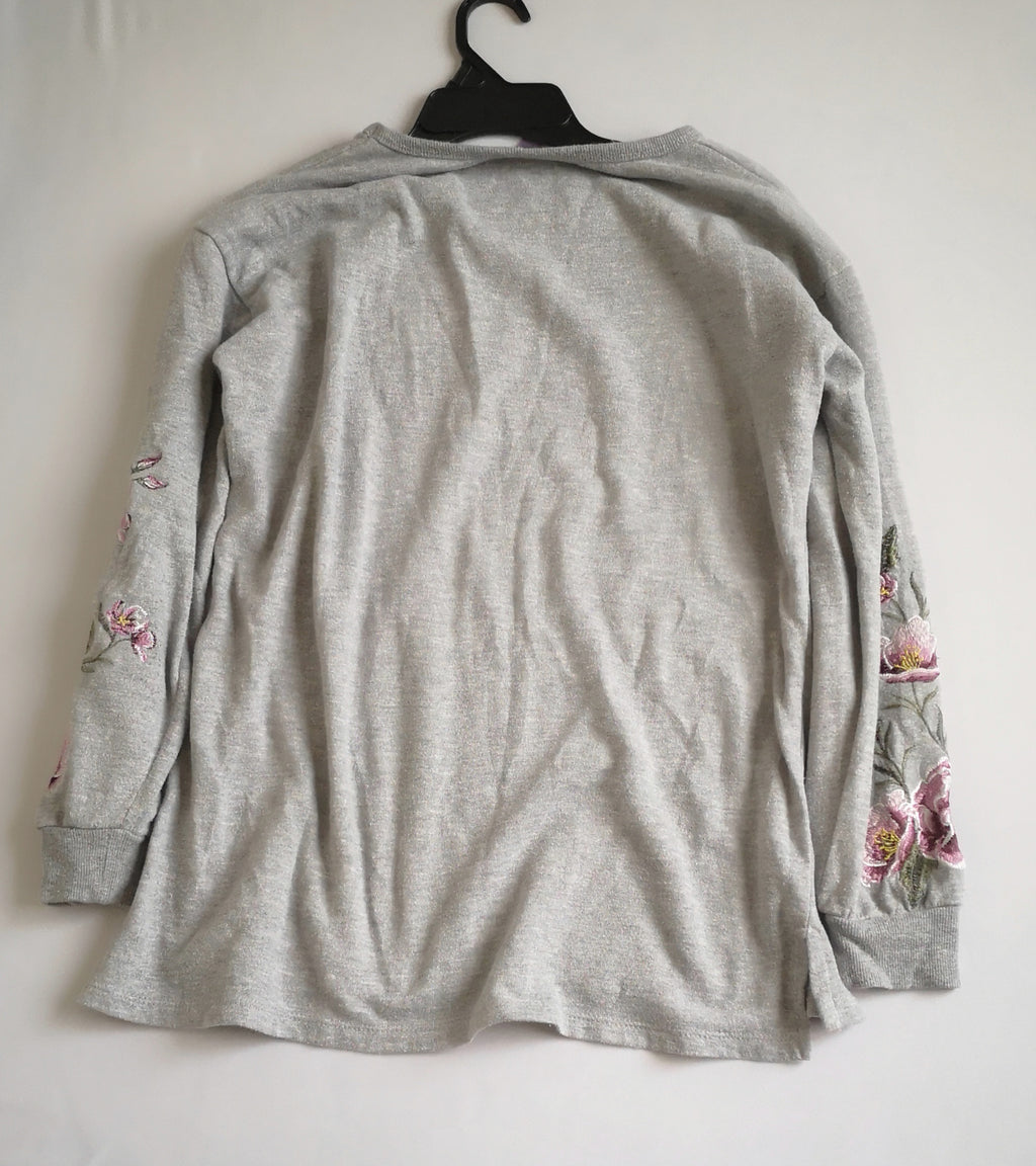 Blusa bordada de las mangas con pantalón de gabardina ⚓💙