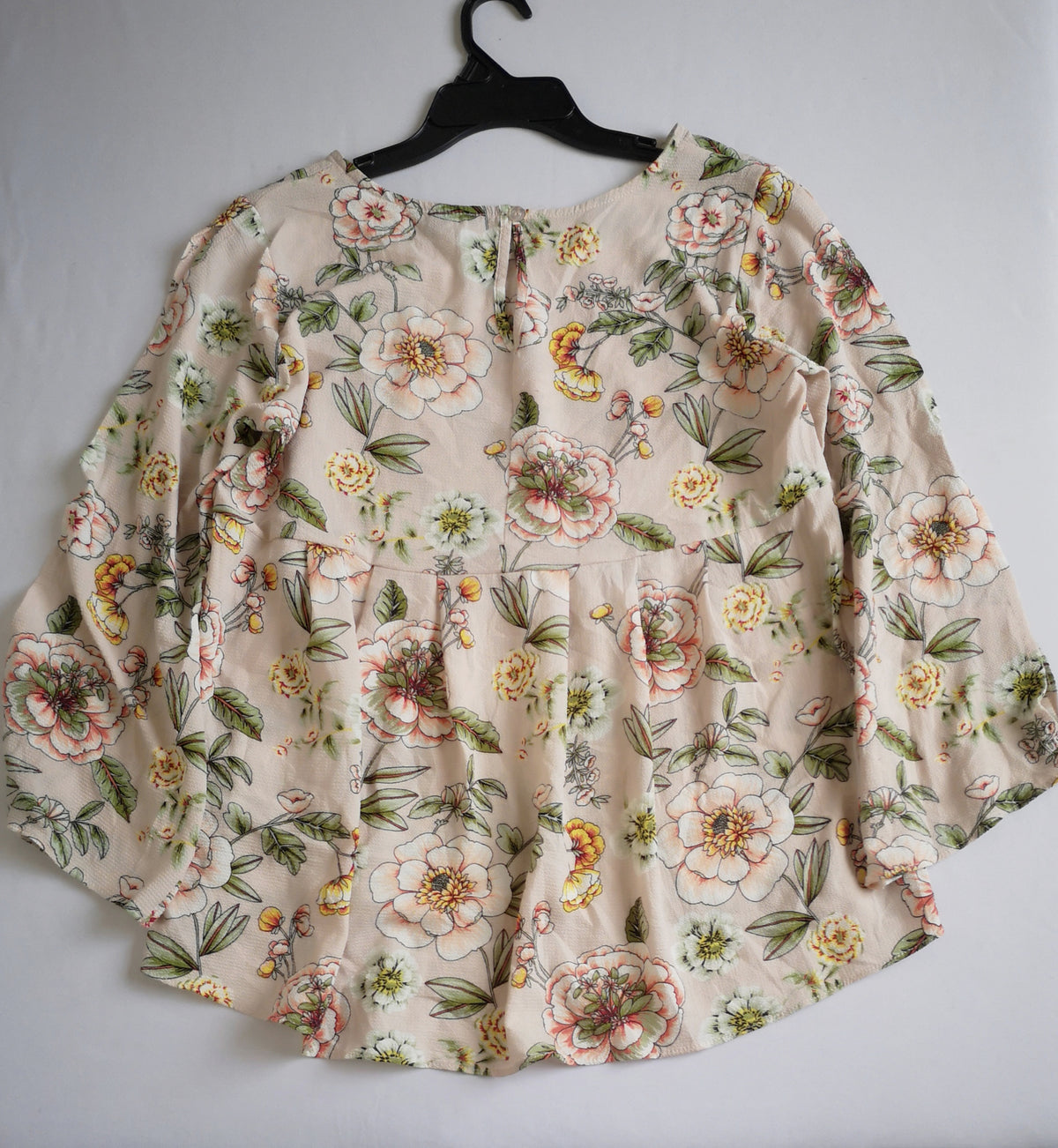 Short con blusa abierta de las mangas ⚓