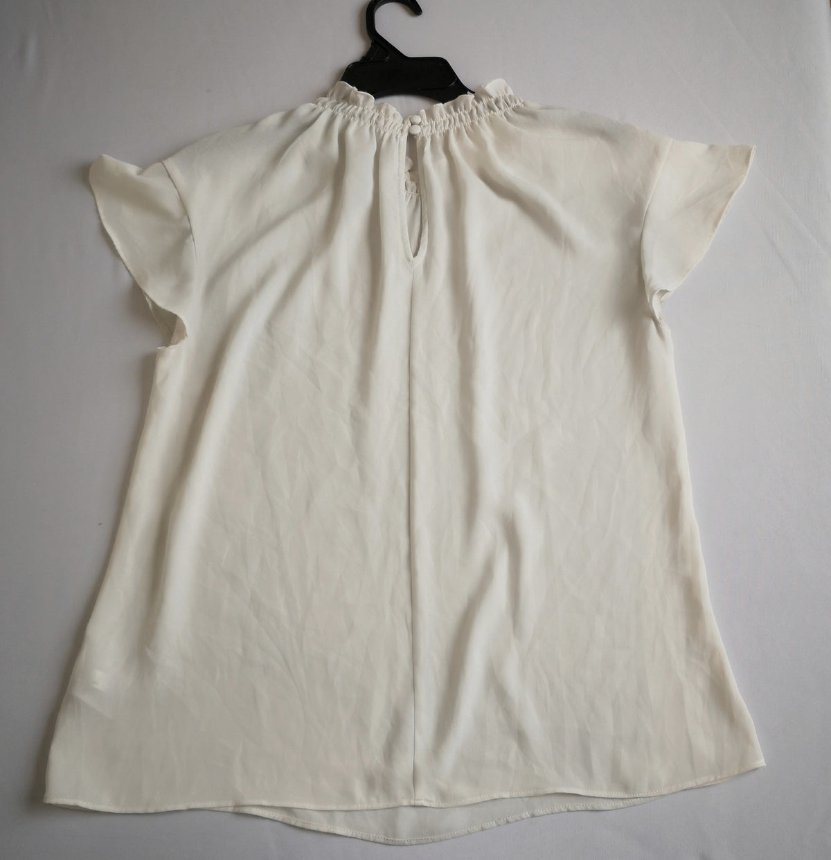 Pantalón con forro y blusa de chifon