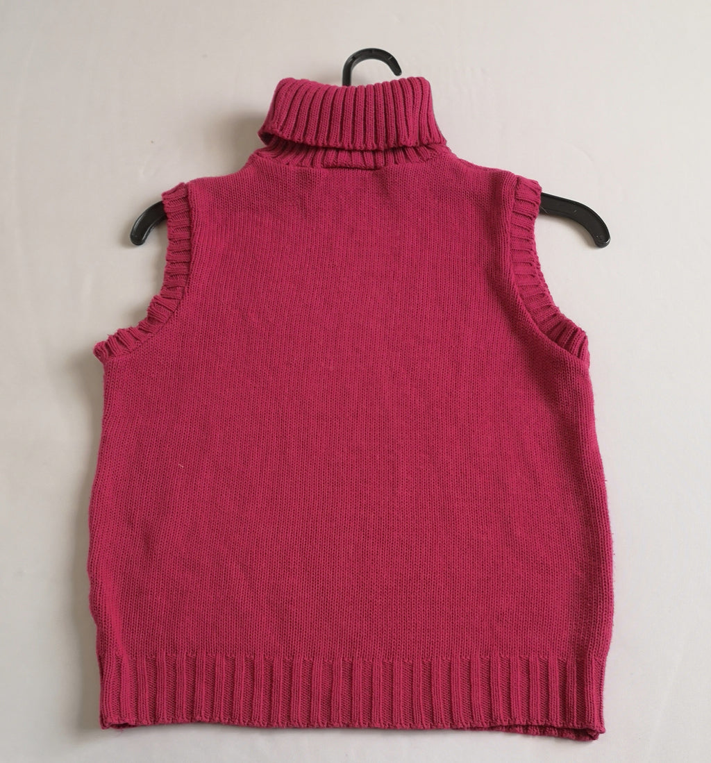 Blusa cuello alto y Pantalón con paletones