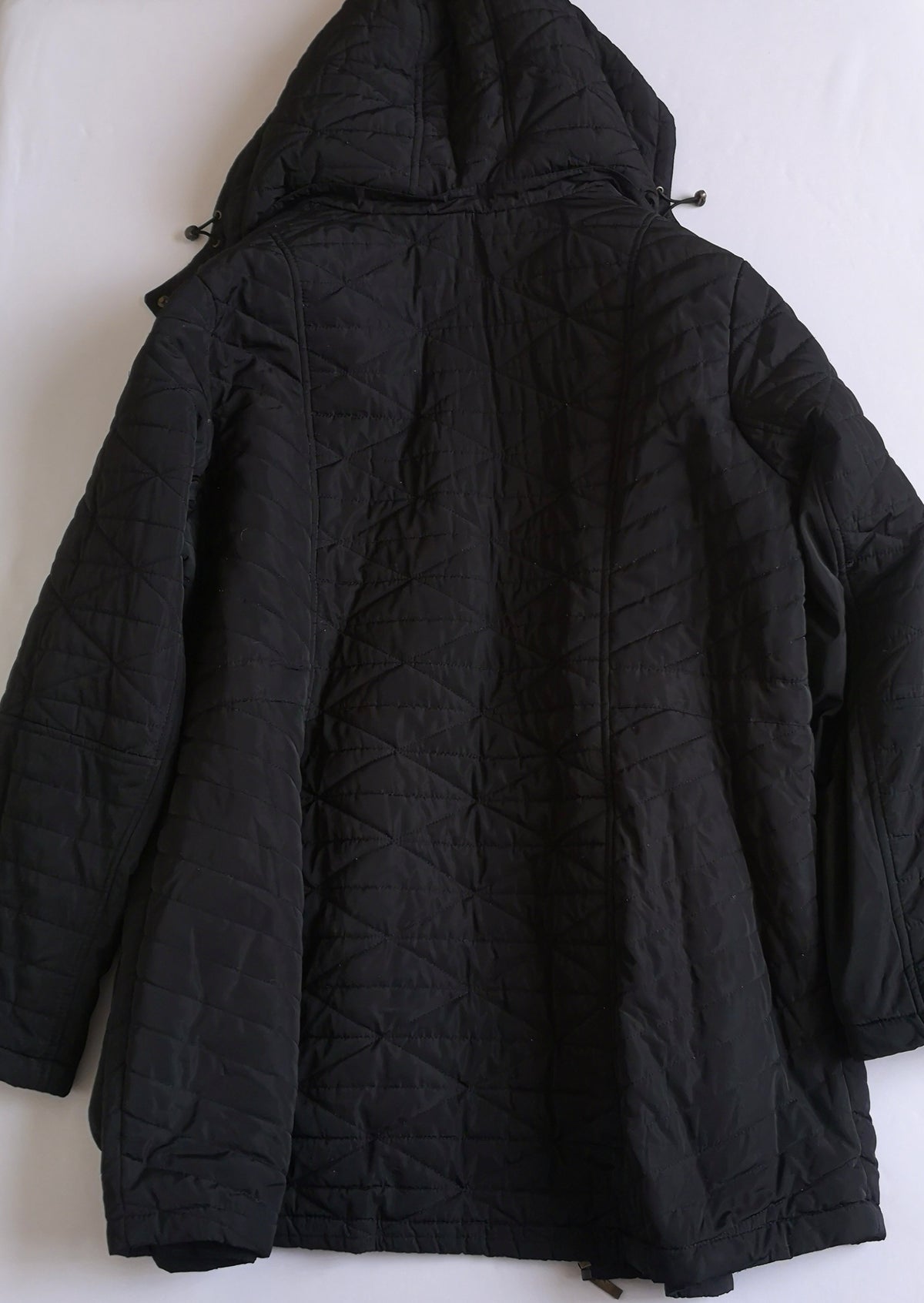 Chaqueta con gorro removible