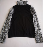 Blusa con chaleco pegado incluye collar