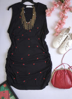 Vestido corrugado de los lados incluye collar ❤️