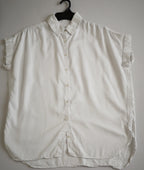 Blusa tipo over size con shorts