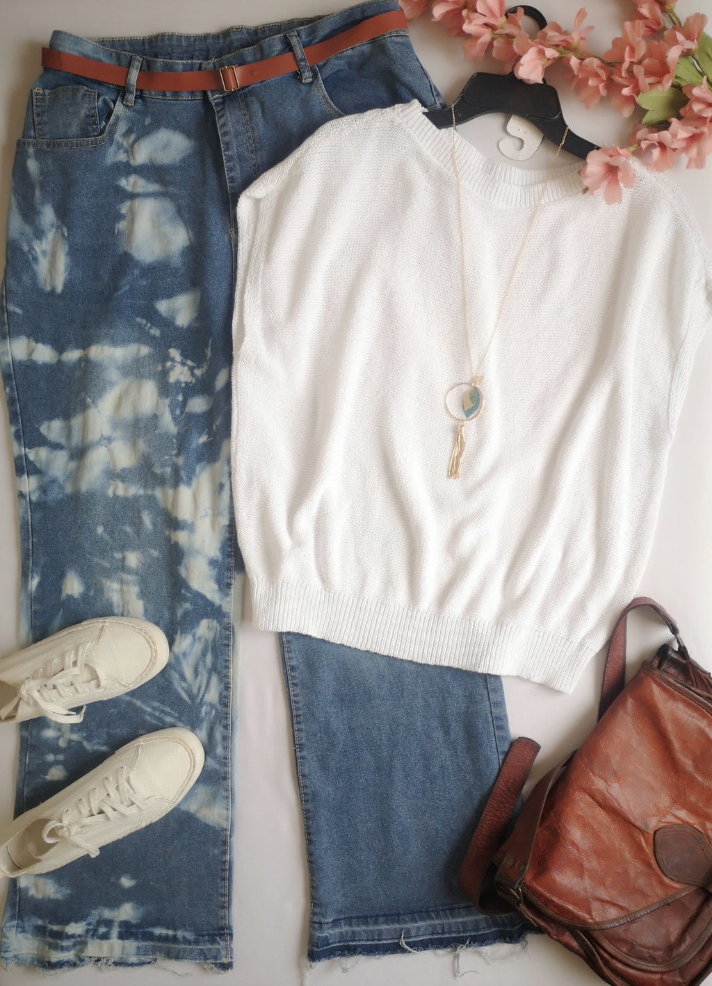 Blusa tejida con jeans tie dye ancho de abajo ❤️