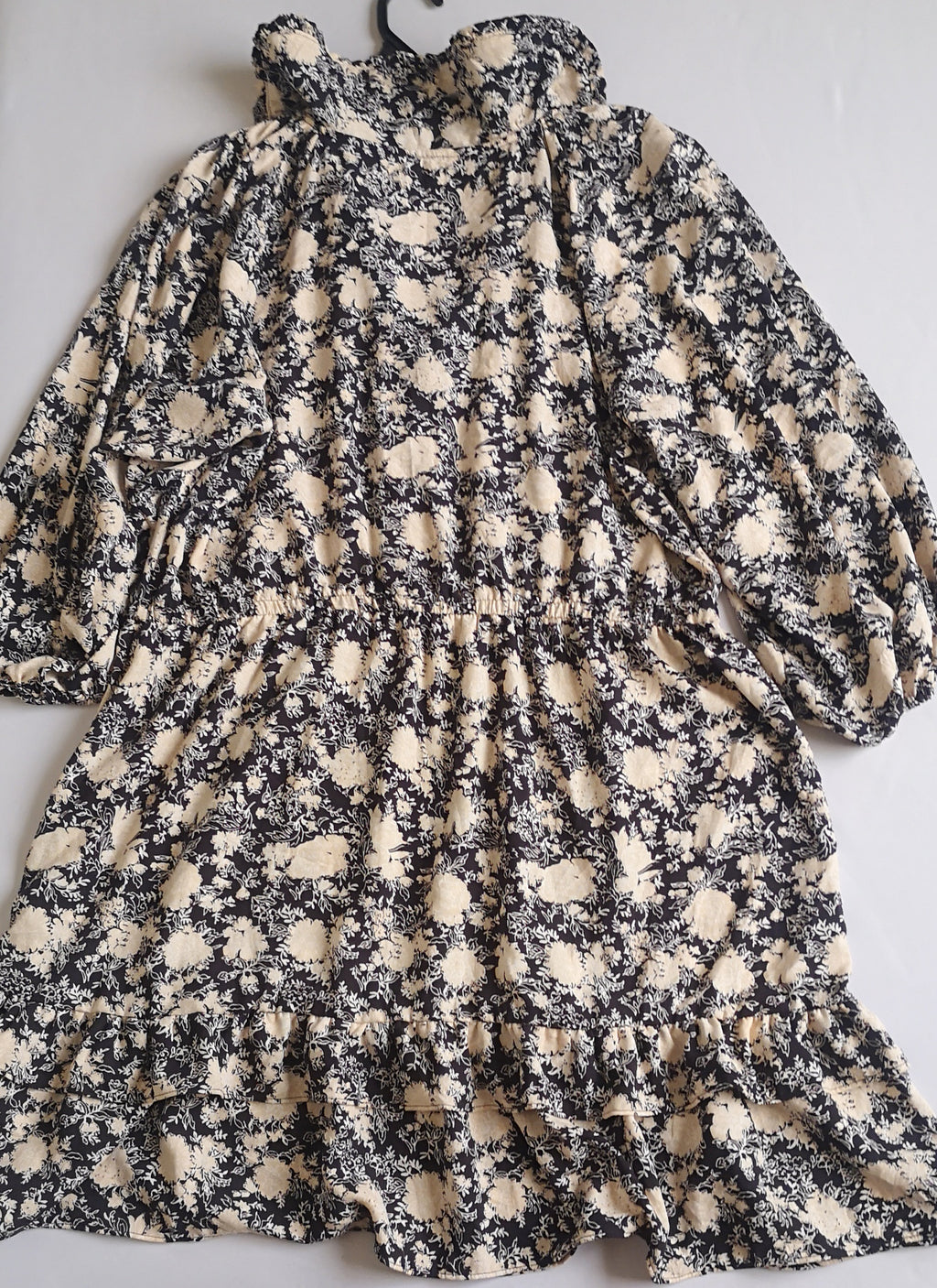 Vestido cuello bebe incluye cincho