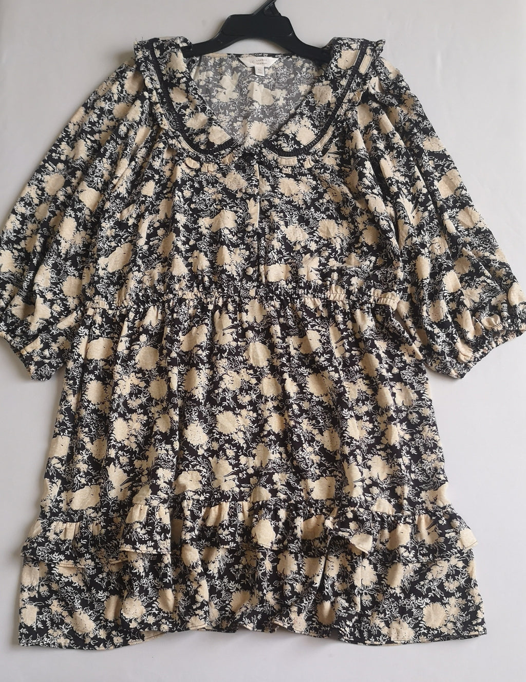 Vestido cuello bebe incluye cincho