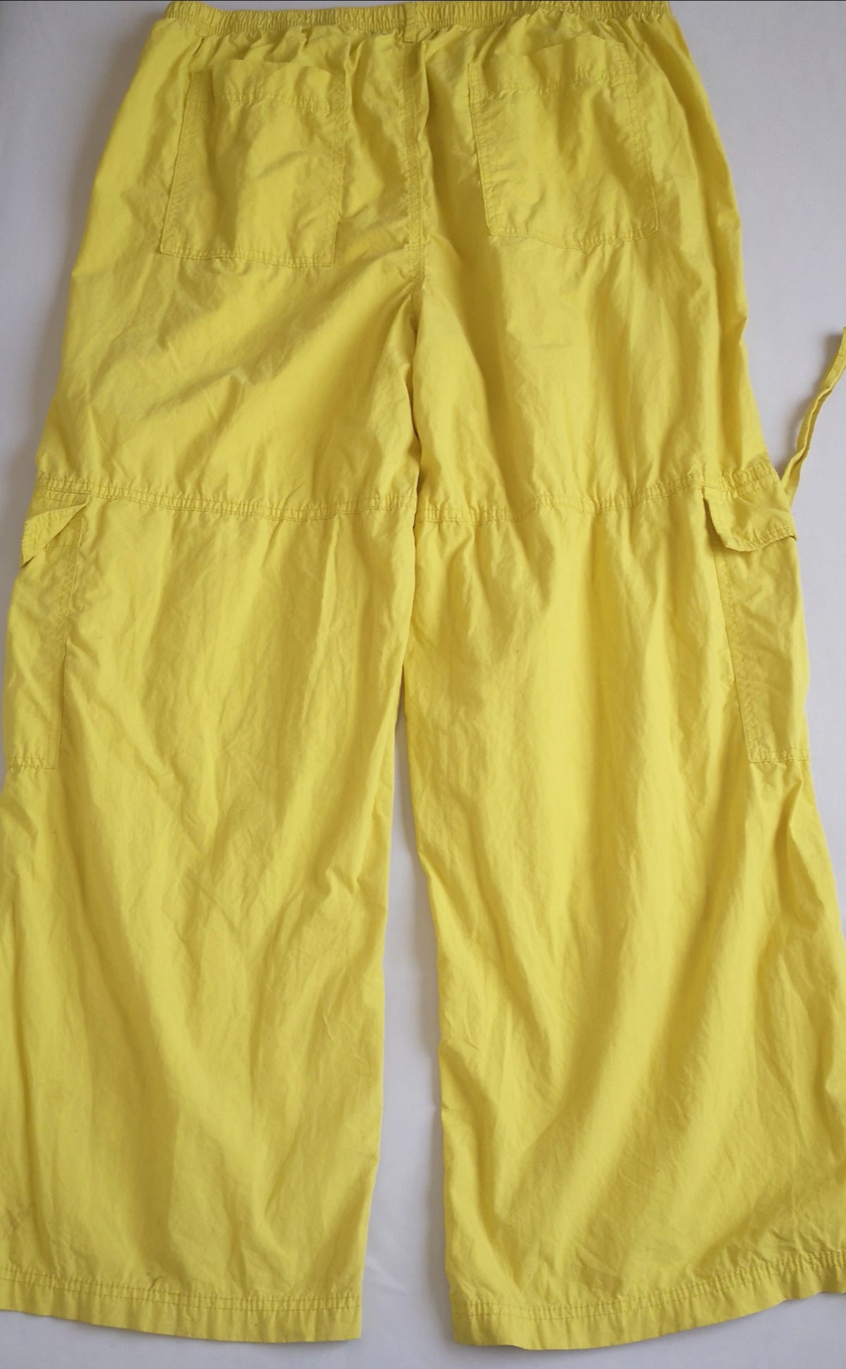 Top  nuevo con pantalón cargo ❤️