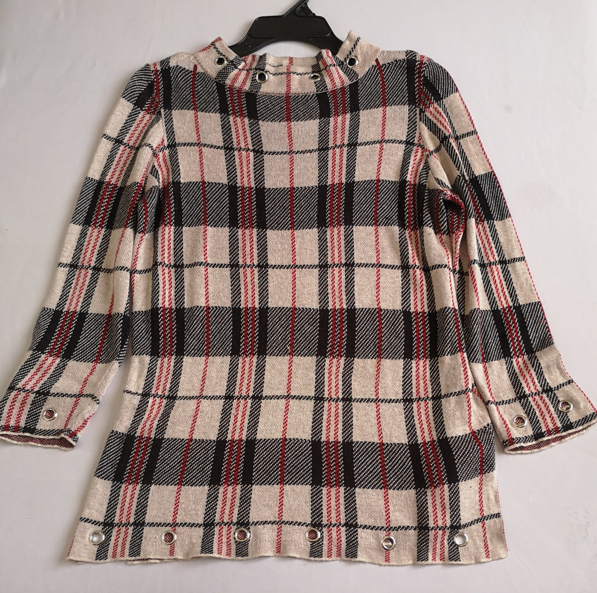 Pantalón de algodón cintura media con blusa tipo sueter liviano