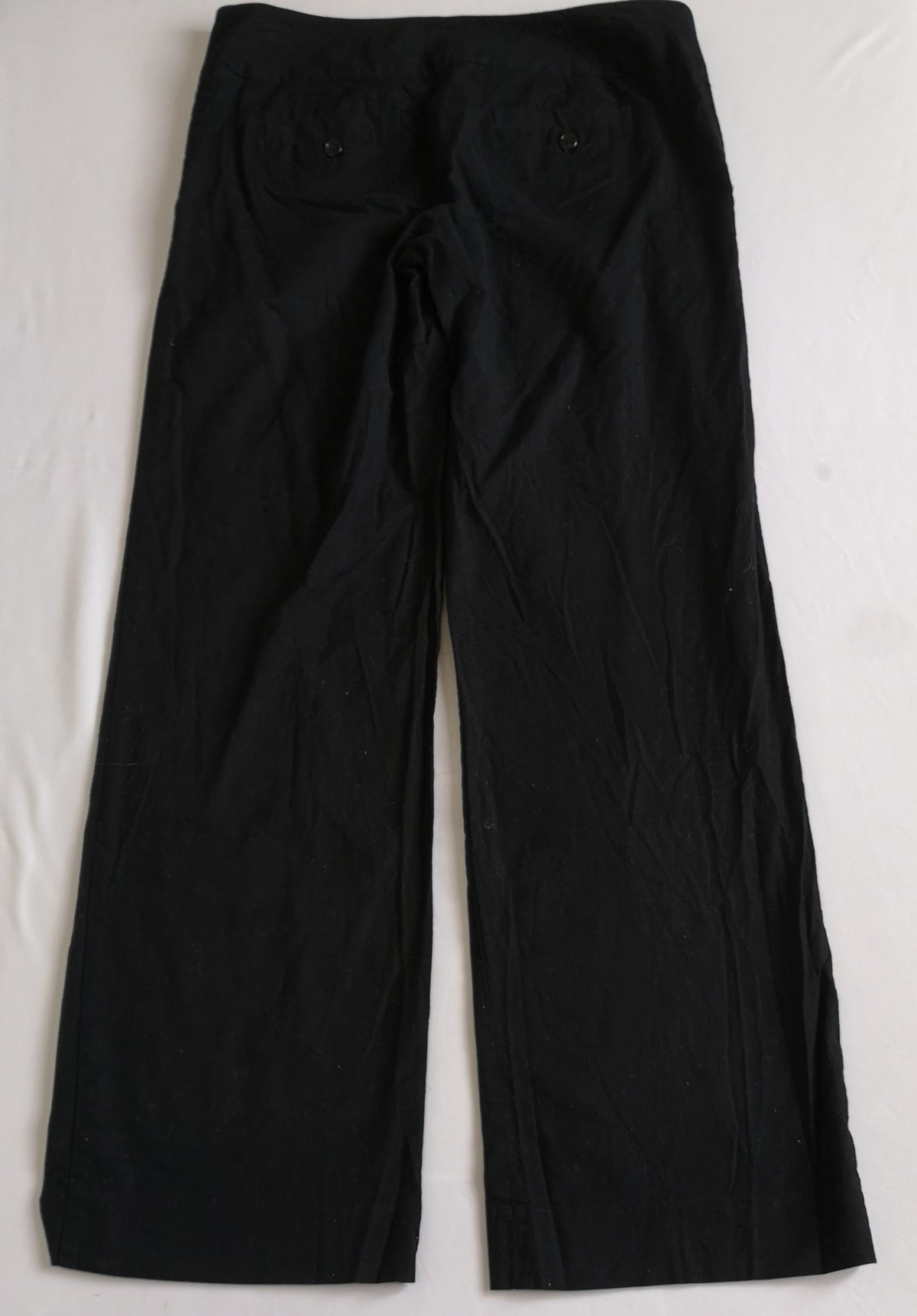 Pantalón de algodón cintura media con blusa tipo sueter liviano