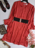 Vestido tipo seda incluye cincho