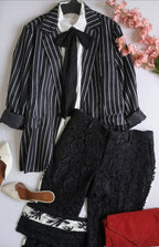 Blazer con pantalón de encaje