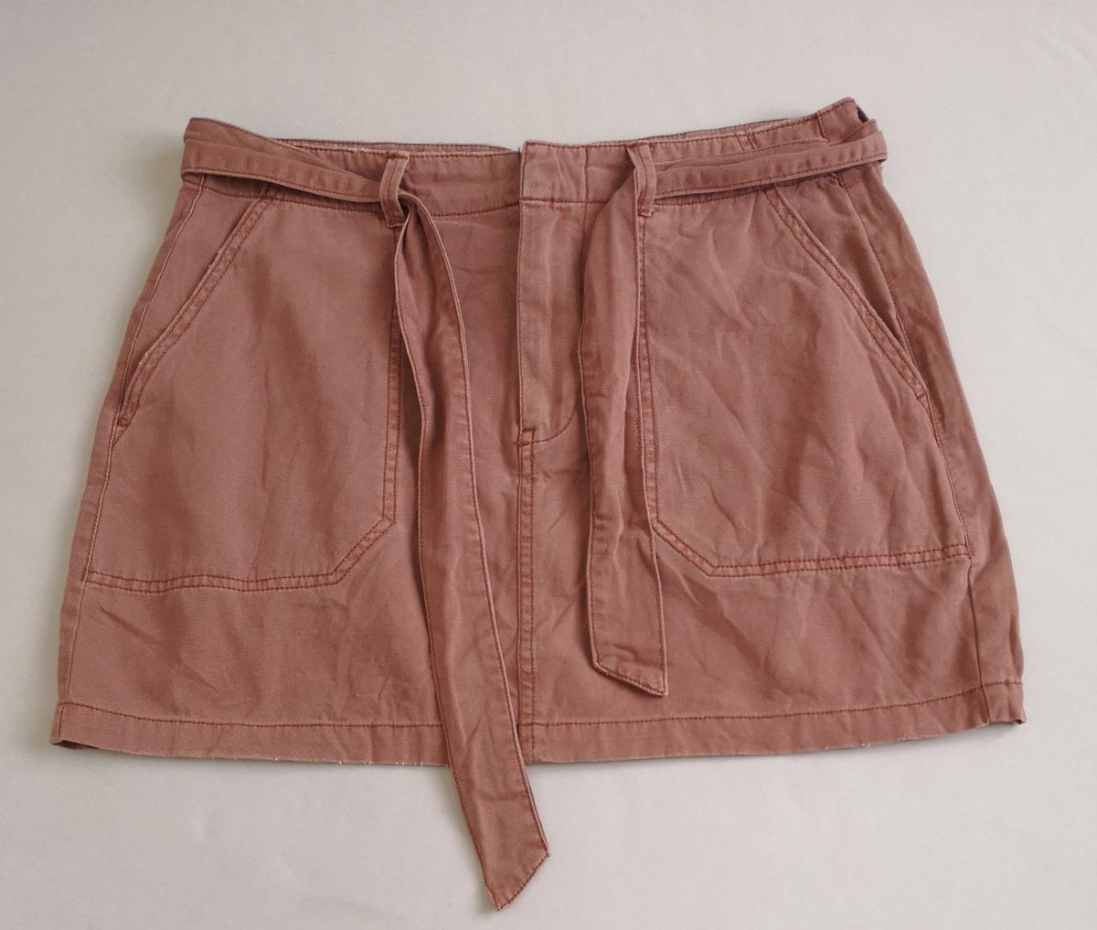Falda corta con chaqueta de algodón