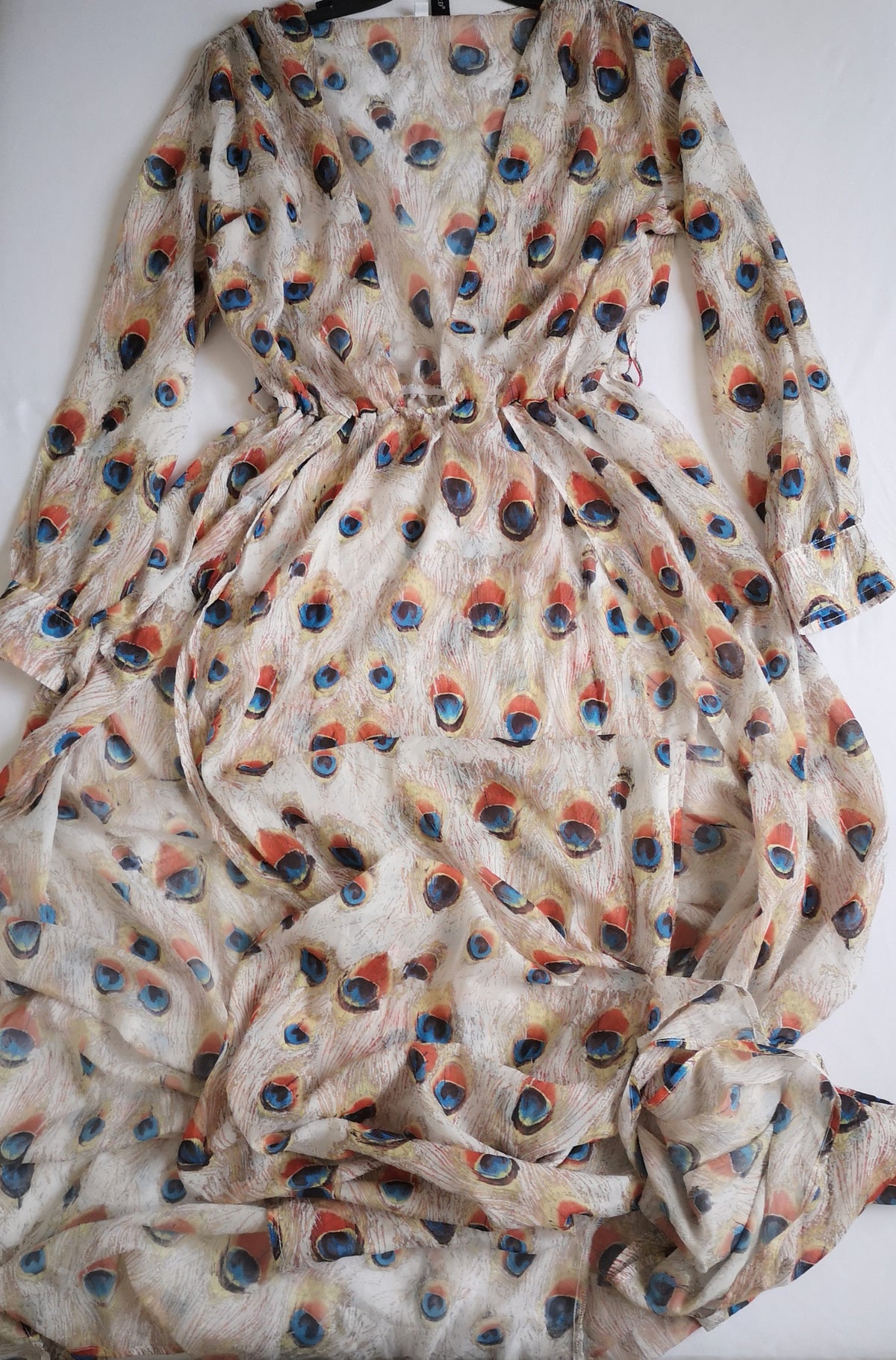Vestido trasparente abierto de adelante incluye cincho